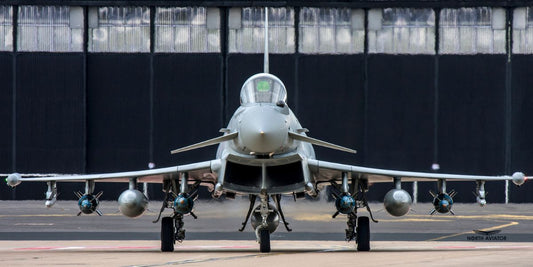 Eurofighter Typhoon: El Caza que Domina los Cielos de Europa y su Inspiración en North Aviator